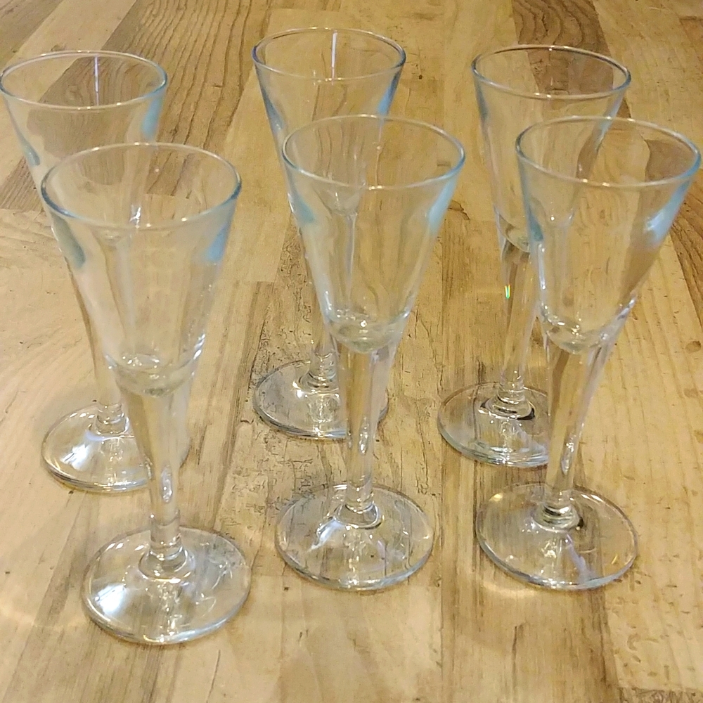 NEW Set of 6 Liquor Fancy Stemmed Fluted Elegant Shot Shooter Glasses